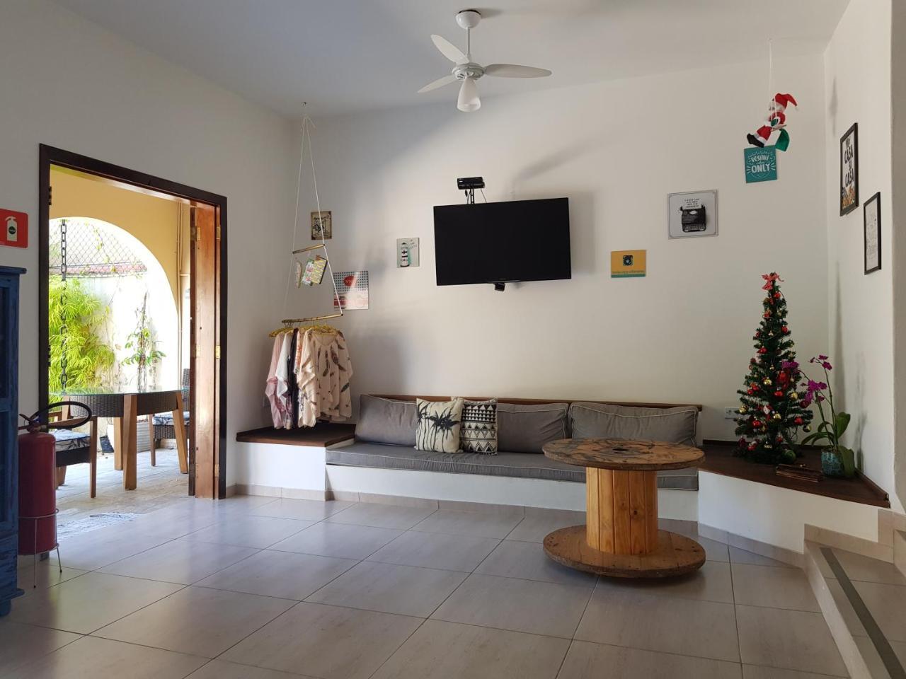أوباتوبا Santo Quintal Hostel المظهر الخارجي الصورة